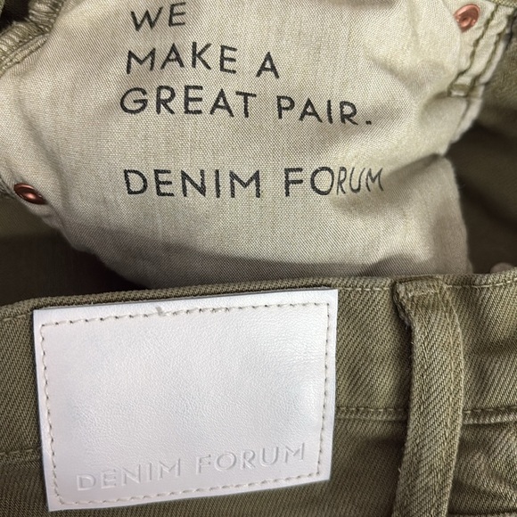 Aritzia Denim Forum The Yoko High Rise Slim 28L in Olive Leaf Green - Size 28 - Picture 9 of 12